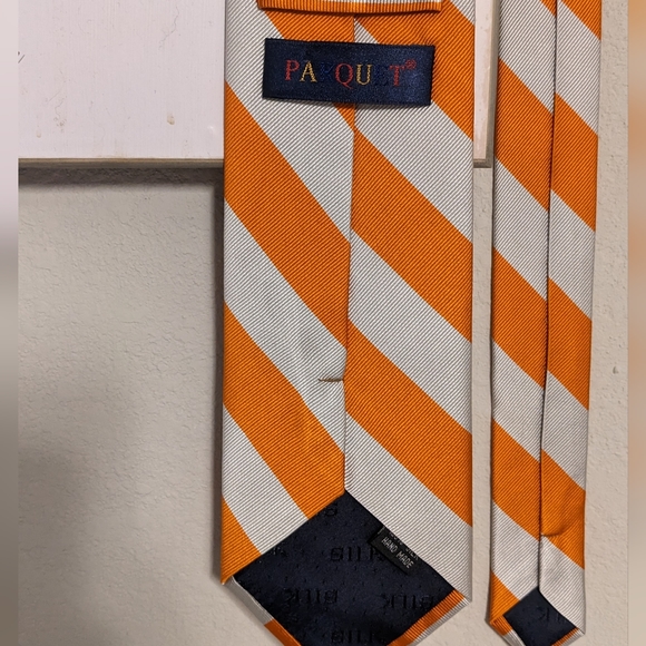 Parquet Tie - Picture 2 of 3